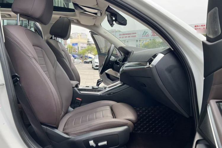 Used BMW 3 Series 2021 Restyled 325Li M Sport Package Interior 5