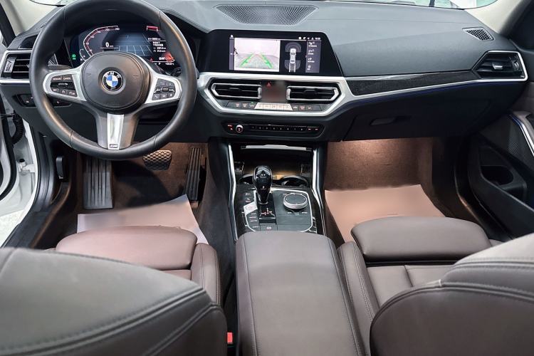 Used BMW 3 Series 2021 Restyled 325Li M Sport Package Interior 5