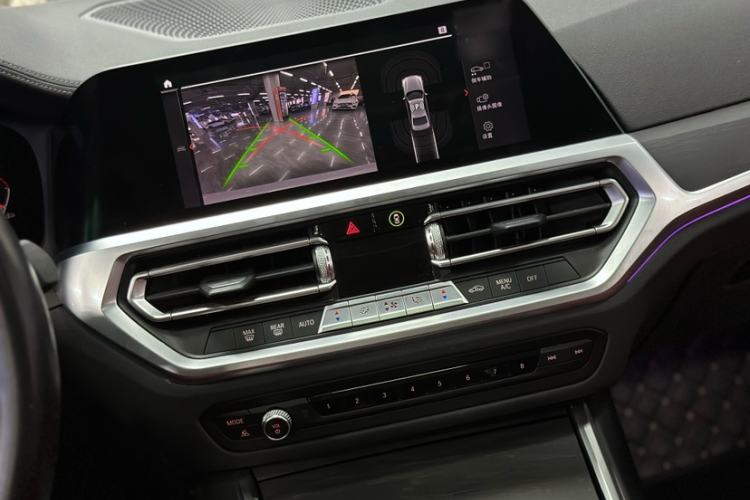 Used BMW 3 Series 2021 Second Facelift 325i M Sport Package Interior 6
