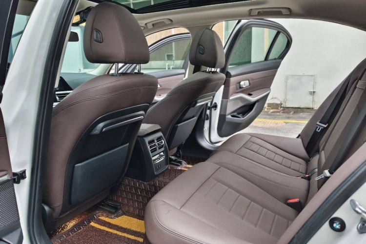 Used BMW 3 Series 2021 320Li M Sport Package Interior 6
