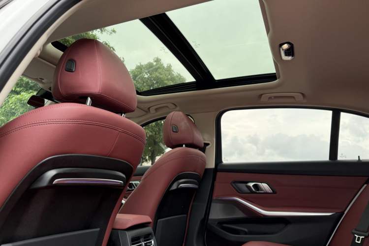 Used BMW 3 Series 2021 325Li M Sport Package Interior 6