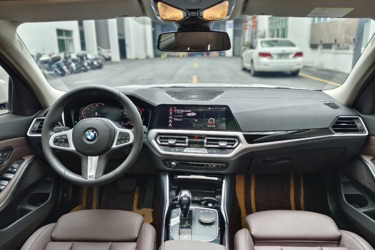 Used BMW 3 Series 2021 320Li M Sport Package Interior 7