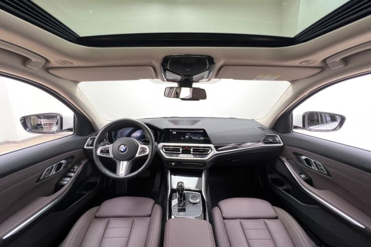 Used BMW 3 Series 2021 320Li M Sport Package Interior 7