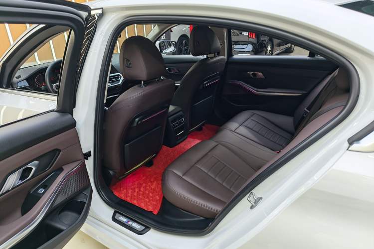Used BMW 3 Series 2021 320Li M Sport Package Interior 7