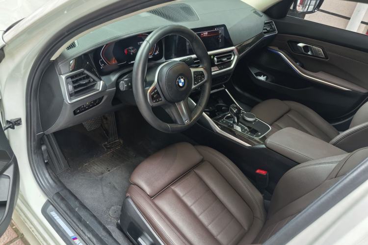 Used BMW 3 Series 2021 Restyled 325Li M Sport Package Interior 7