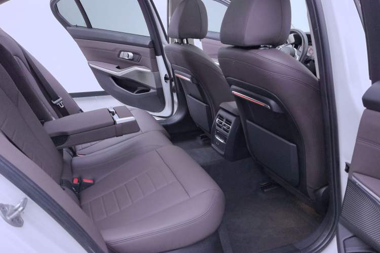 Used BMW 3 Series 2021 Restyled 325Li M Sport Package Interior 7