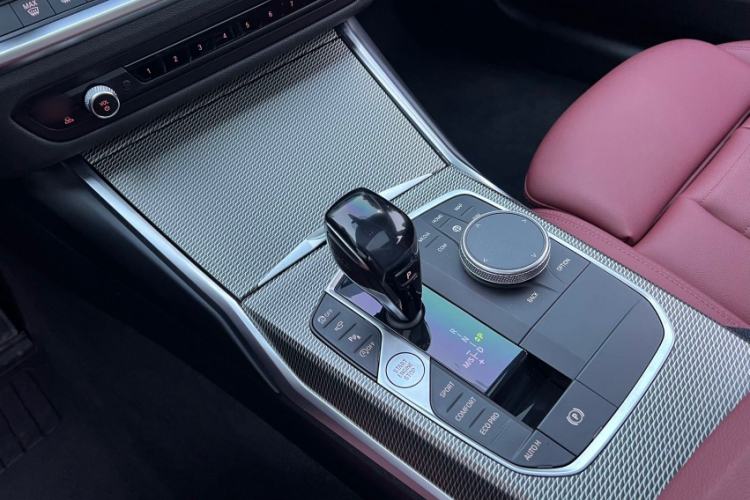 Used BMW 3 Series 2021 Restyled 325i M Sport Night Edition Package Interior 7