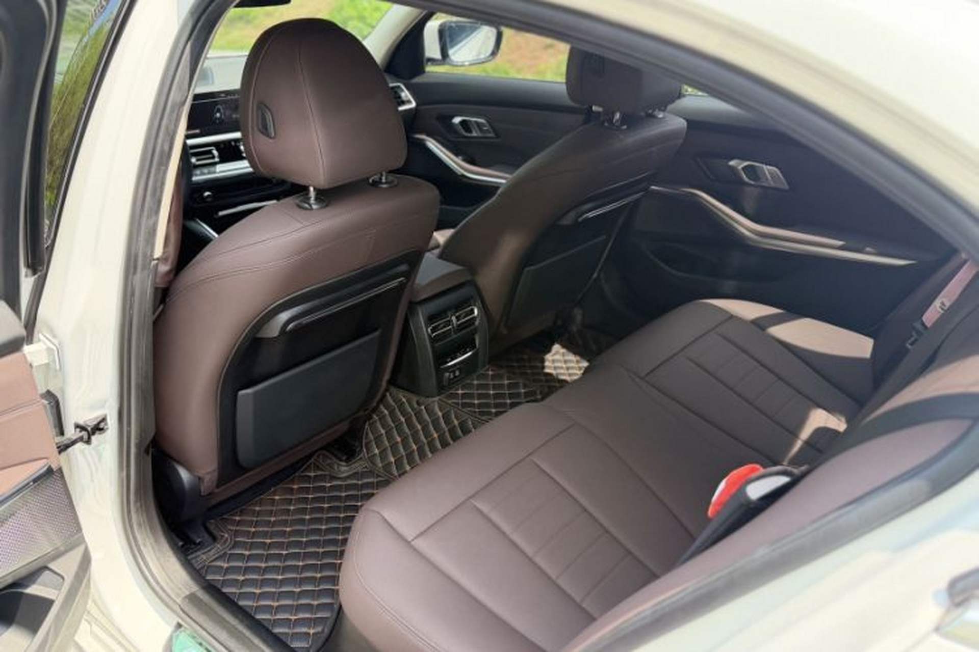Used BMW 3 Series 2021 Restyled 325Li M Sport Package Interior 7