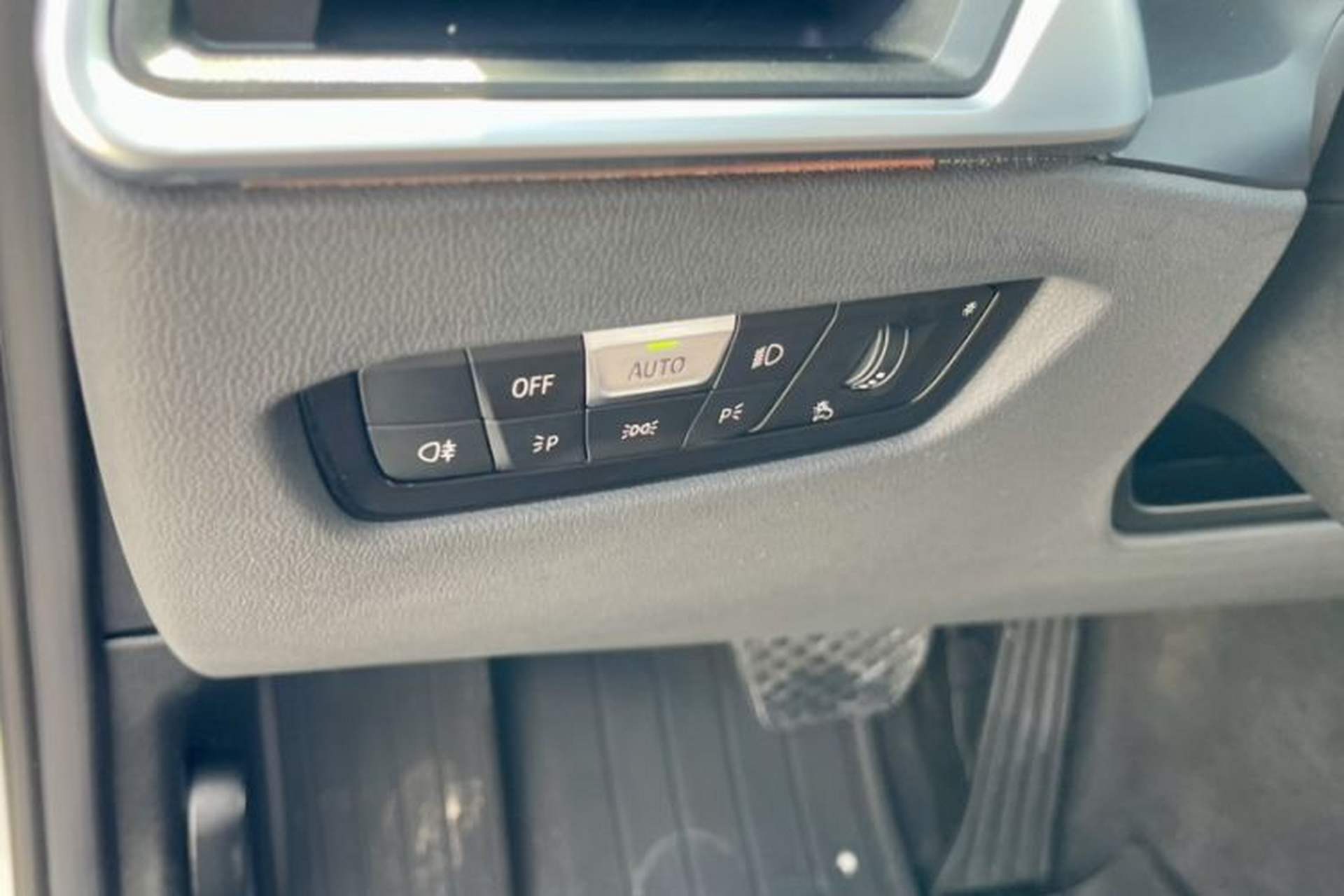 Used BMW 3 Series 2021 Restyled 325Li M Sport Package Interior 8