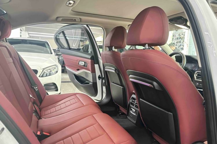Used BMW 3 Series 2021 Second Facelift 325Li M Sport Package Interior 8