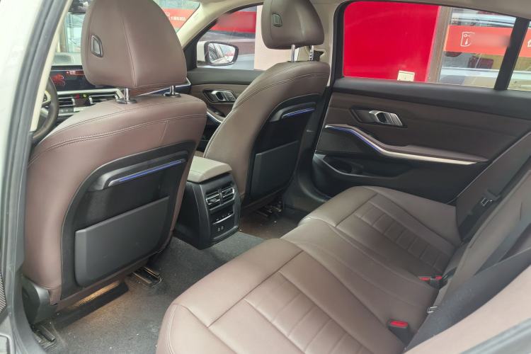 Used BMW 3 Series 2021 Restyled 325Li M Sport Package Interior 8