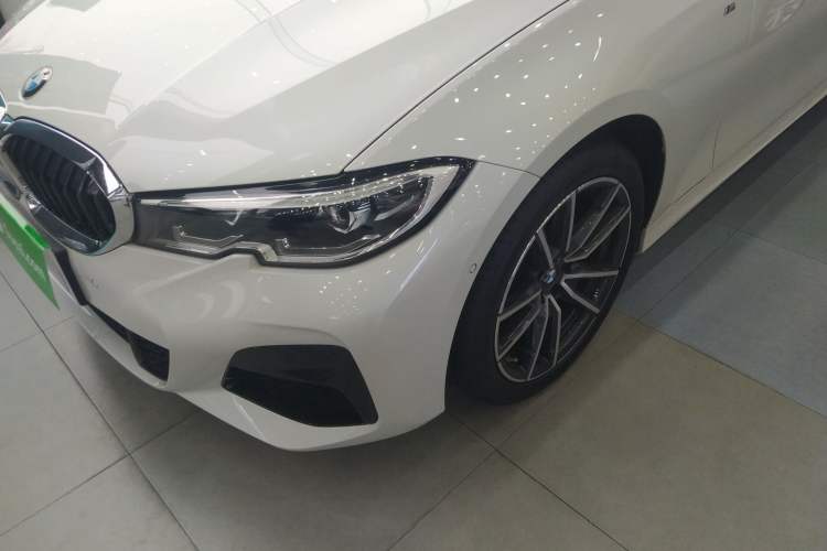 Used BMW 3 Series 2021 Restyled 325Li M Sport Package Left Front Headlight