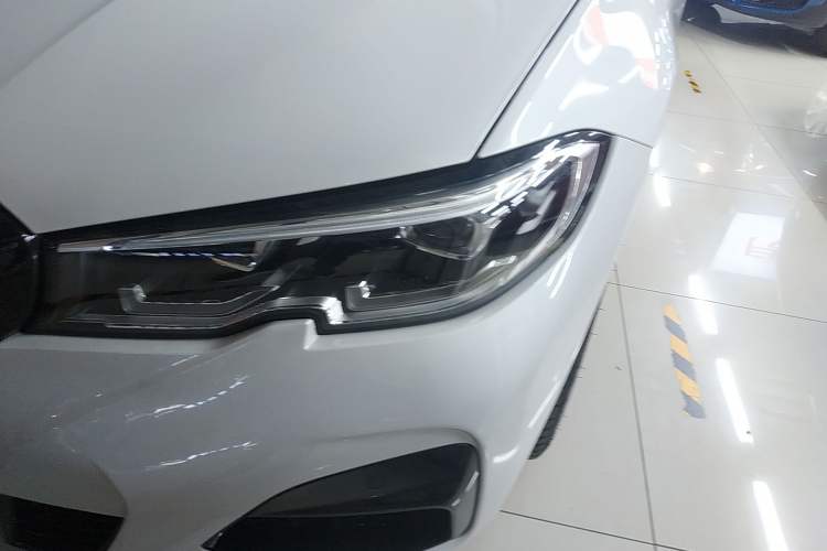 Used BMW 3 Series 2021 Restyled 325i M Sport Night Edition Package Left Front Headlight