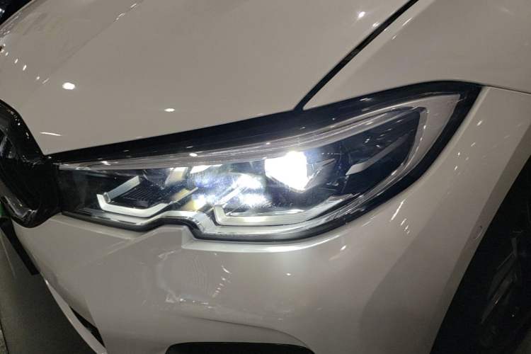 Used BMW 3 Series 2021 Second Facelift 325i M Sport Night Edition Package Left Front Headlight
