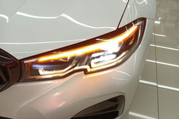 Used BMW 3 Series 2021 Facelifted 325Li M Sport Night Edition Package Left Front Headlight