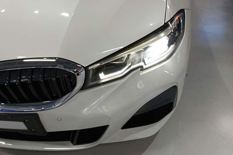 Used BMW 3 Series 2021 Restyled 325Li M Sport Package Left Front Headlight