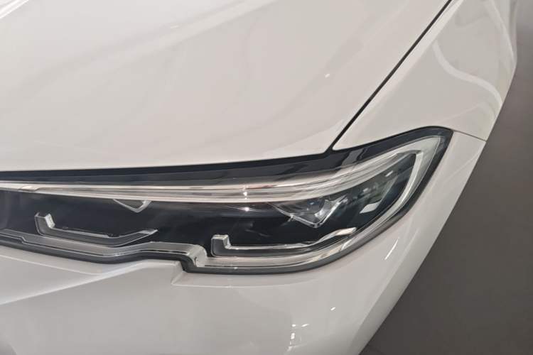 Used BMW 3 Series 2021 Second Facelift 325i M Sport Package Left Front Headlight