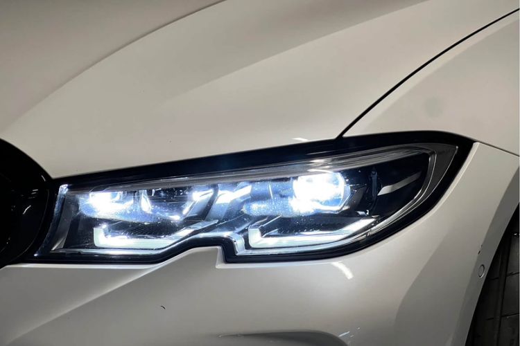 Used BMW 3 Series 2021 325Li M Sport Shadowline Package Left Front Headlight