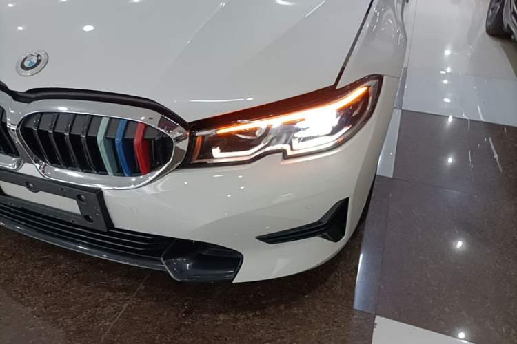 Used BMW 3 Series 2021 Restyled 320i Sport Package Left Front Headlight