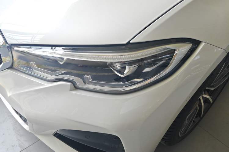 Used BMW 3 Series 2021 325Li M Sport Package Left Front Headlight