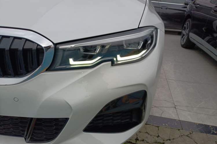 Used BMW 3 Series 2021 325Li M Sport Package Left Front Headlight