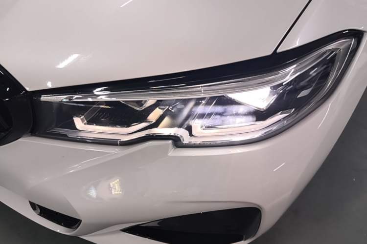 Used BMW 3 Series 2021 Second Facelift 325Li M Sport Night Edition Package Left Front Headlight