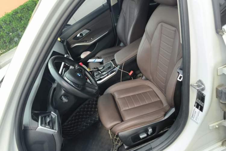 Used BMW 3 Series 2021 Facelifted 320Li M Sport Package Left Front Seat