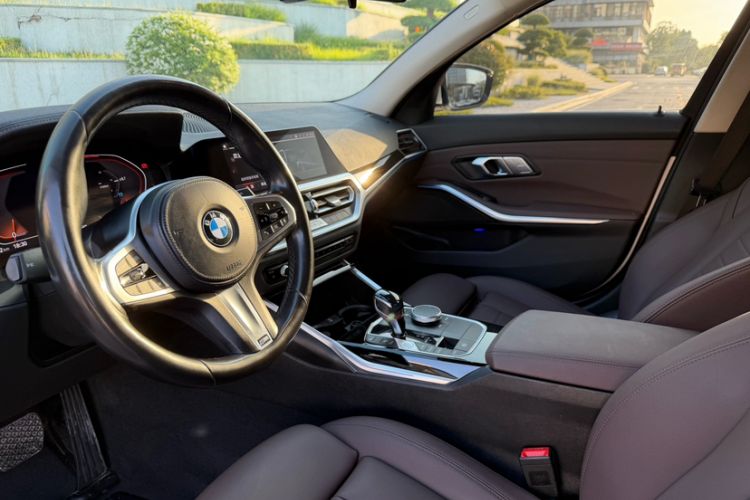 Used BMW 3 Series 2021 Facelifted 320Li M Sport Package Left Front Seat