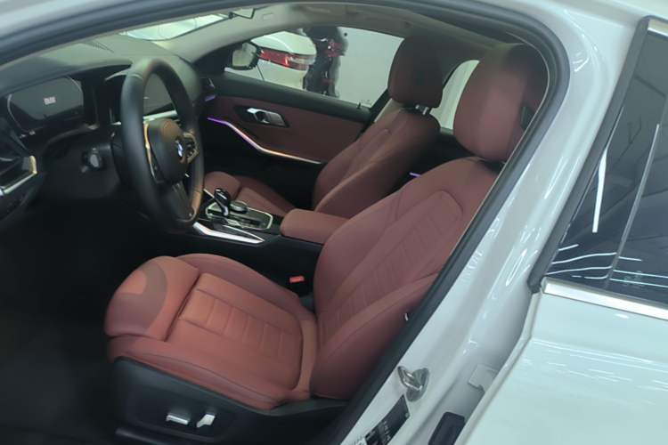 Used BMW 3 Series 2021 Second Facelift 325Li M Sport Package Left Front Seat