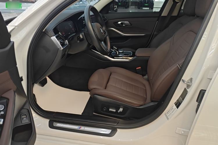 Used BMW 3 Series 2021 320Li M Sport Package Left Front Seat