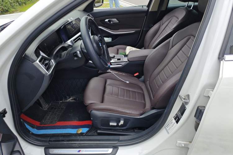 Used BMW 3 Series 2021 320Li M Sport Package Left Front Seat