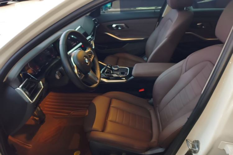 Used BMW 3 Series 2021 Facelifted 320Li M Sport Package Left Front Seat