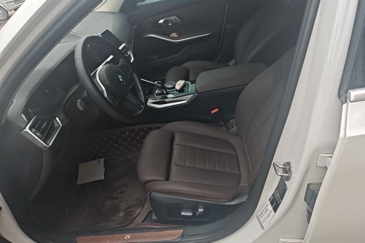 Used BMW 3 Series 2021 Second Facelift 325Li M Sport Package Left Front Seat