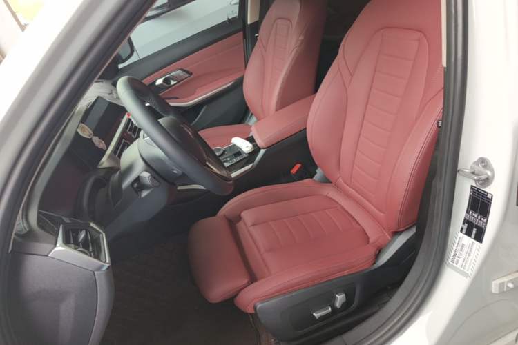 Used BMW 3 Series 2021 320i Sport Package Left Front Seat
