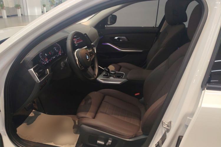 Used BMW 3 Series 2021 Facelifted 325Li M Sport Night Edition Package Left Front Seat