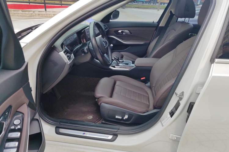 Used BMW 3 Series 2021 325Li M Sport Package Left Front Seat