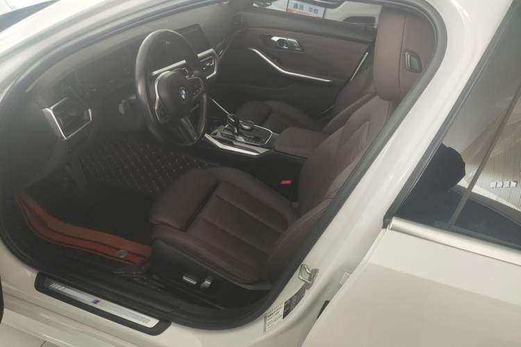 Used BMW 3 Series 2021 Facelifted 320Li M Sport Package Left Front Seat