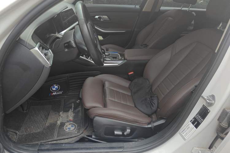 Used BMW 3 Series 2021 Restyled 325Li M Sport Package Left Front Seat
