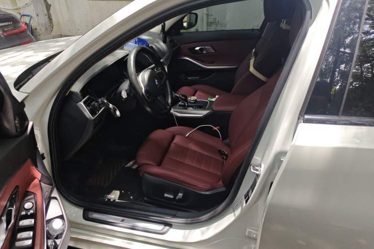 Used BMW 3 Series 2021 325Li M Sport Shadowline Package Left Front Seat