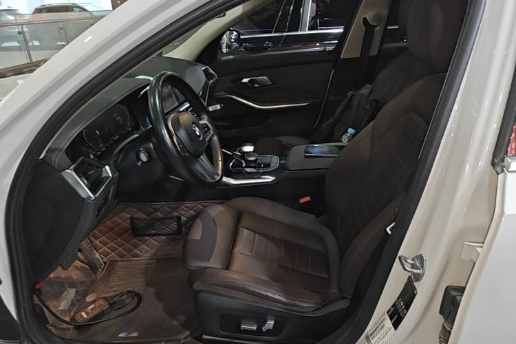 Used BMW 3 Series 2021 325Li M Sport Package Left Front Seat