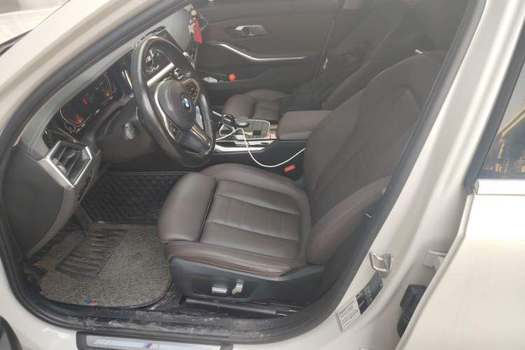 Used BMW 3 Series 2021 Facelifted 320Li M Sport Package Left Front Seat