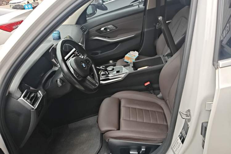 Used BMW 3 Series 2021 Second Facelift 325Li M Sport Package Left Front Seat
