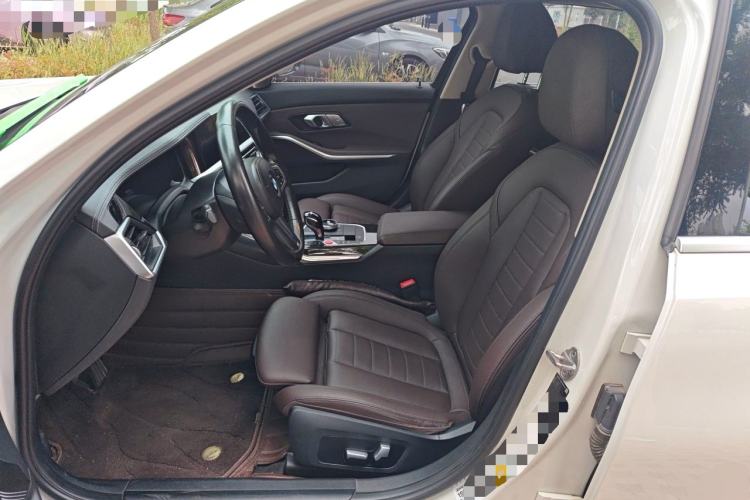 Used BMW 3 Series 2021 325Li M Sport Package Left Front Seat