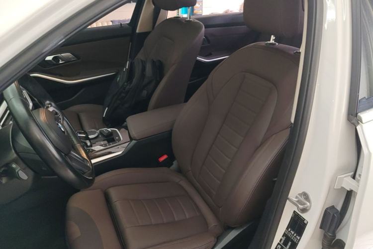 Used BMW 3 Series 2021 Restyled 325Li xDrive M Sport Package Left Front Seat