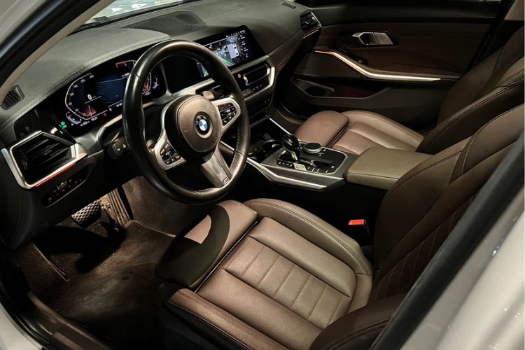 Used BMW 3 Series 2021 325Li M Sport Shadowline Package Left Front Seat