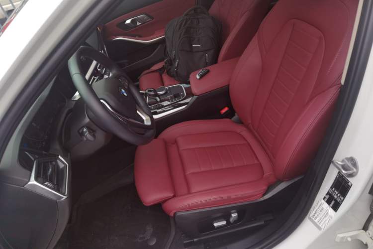 Used BMW 3 Series 2021 Restyled 320i Sport Package Left Front Seat