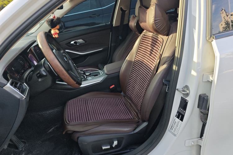 Used BMW 3 Series 2021 Second Facelift 325Li M Sport Night Edition Package Left Front Seat