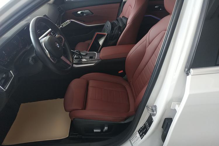 Used BMW 3 Series 2021 Restyled 325Li xDrive M Sport Package Left Front Seat