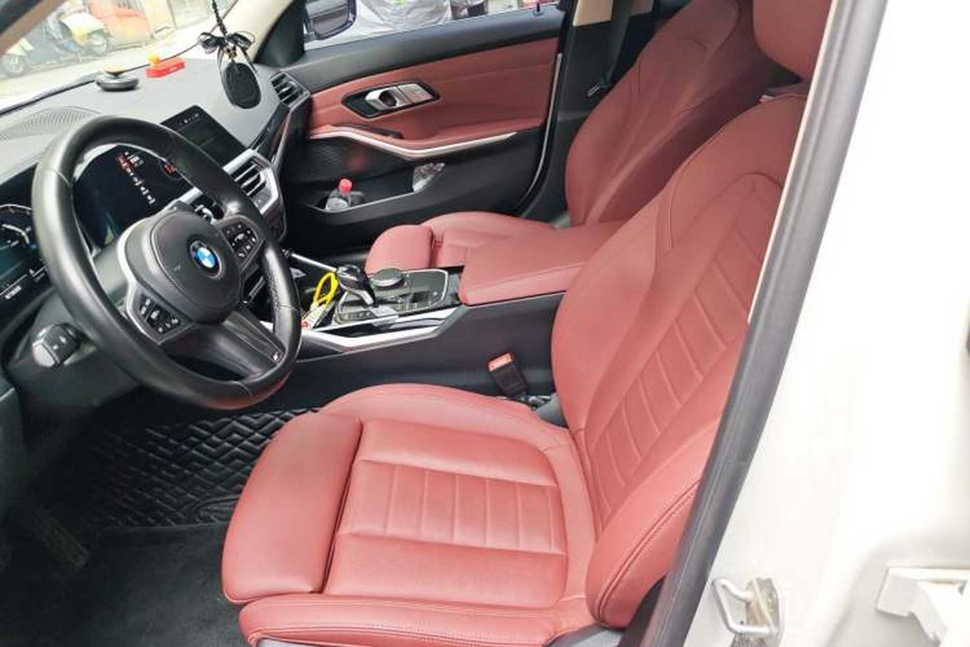 Used BMW 3 Series 2021 Facelifted 320Li M Sport Package Left Front Seat