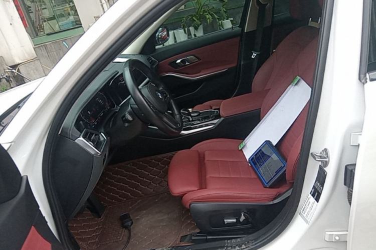 Used BMW 3 Series 2021 Facelifted 320Li M Sport Package Left Front Seat